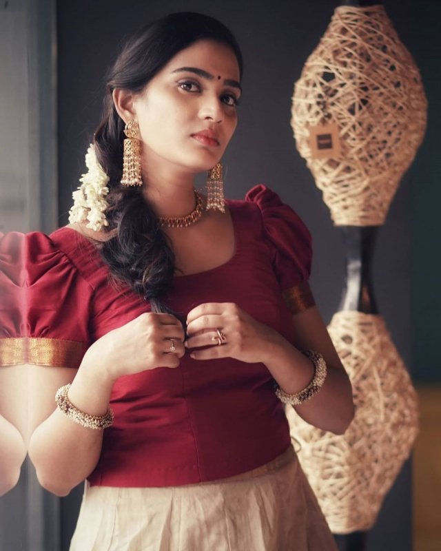 Recent Gallery Aditi Ravi 8593