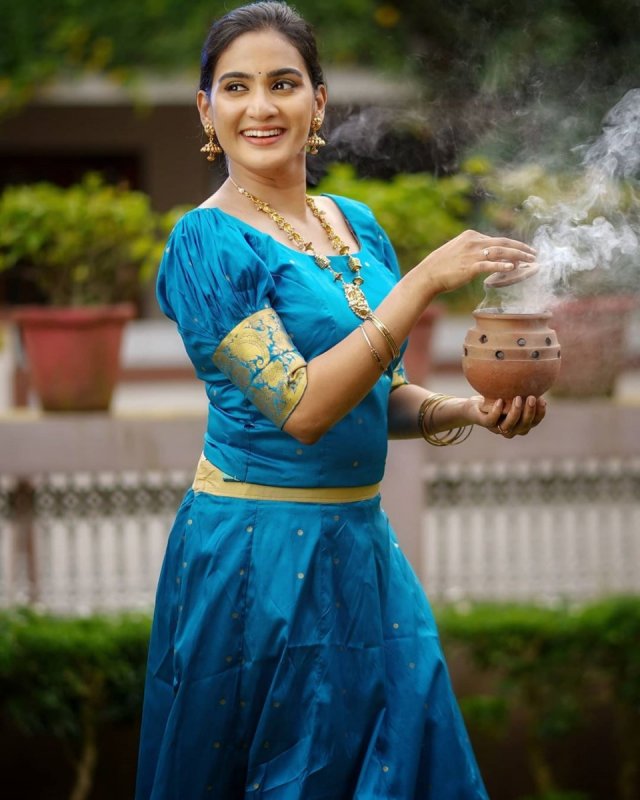 Still Malayalam Actress Aditi Ravi 7512