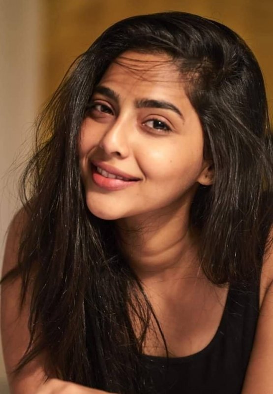 Latest Albums Aishwarya Lekshmi 266