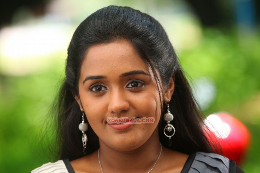 Actress Ananya 3325