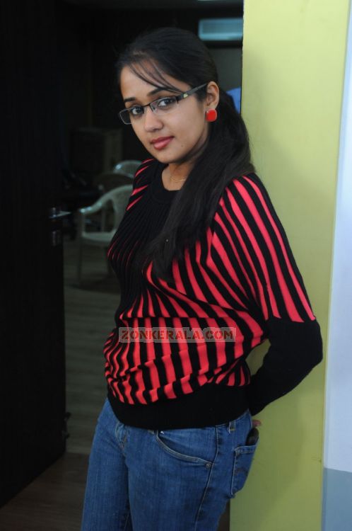 Actress Ananya 8577