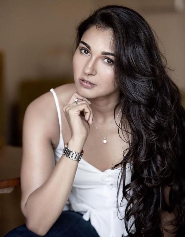 Andrea Jeremiah May 2020 Gallery 4688