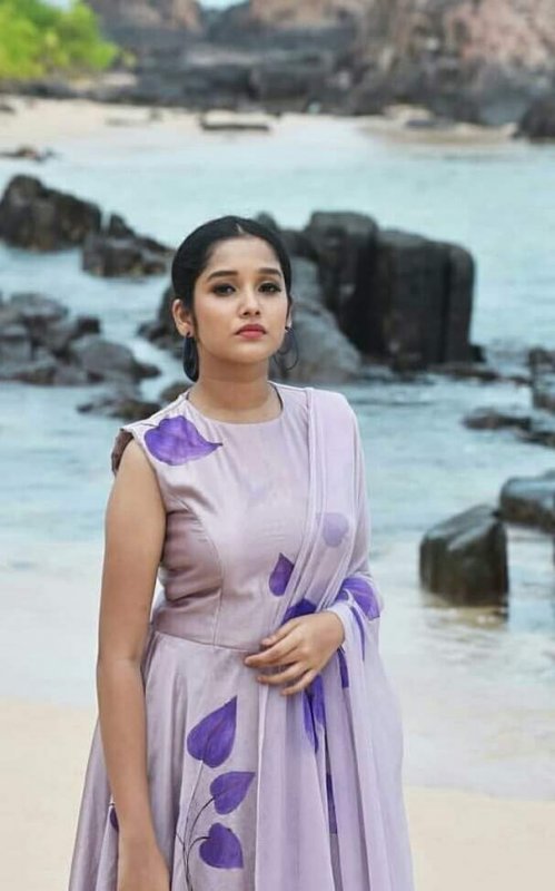 Anikha Surendran South Actress Recent Gallery 1304