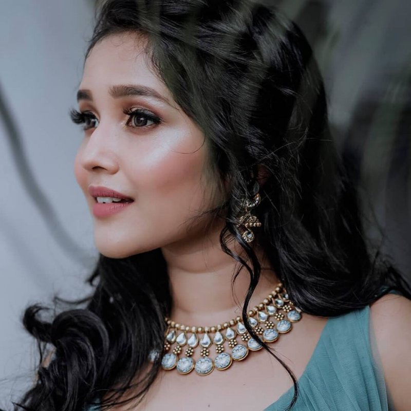 Film Actress Anikha Surendran Latest Pictures 9781