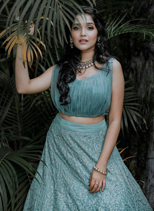 New Albums Anikha Surendran Malayalam Movie Actress 7063