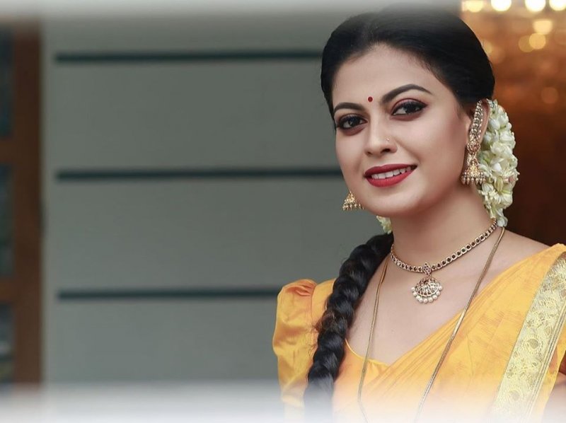 Anusree Nair Actress Pics 8818
