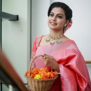 Recent Pics Anusree Nair Heroine 1144