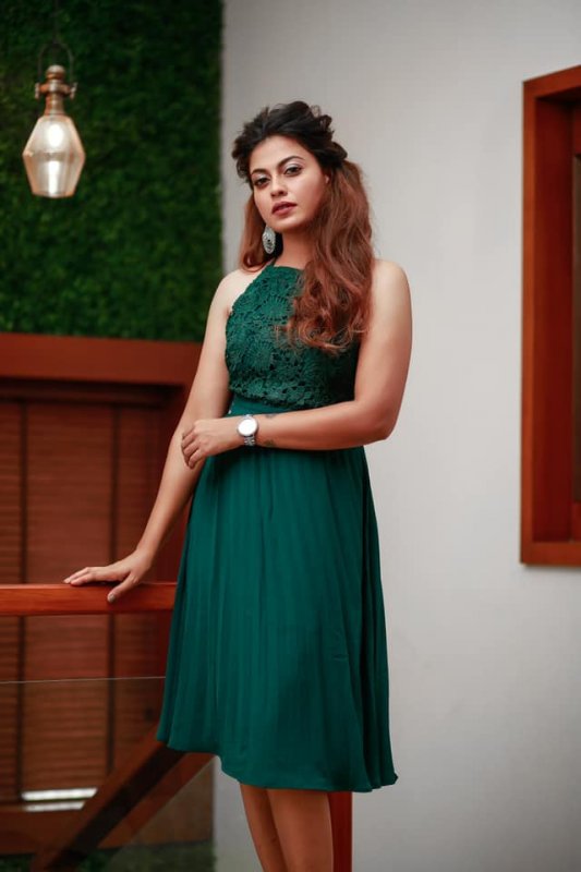 Still Anusree Nair In Modern Dress 695