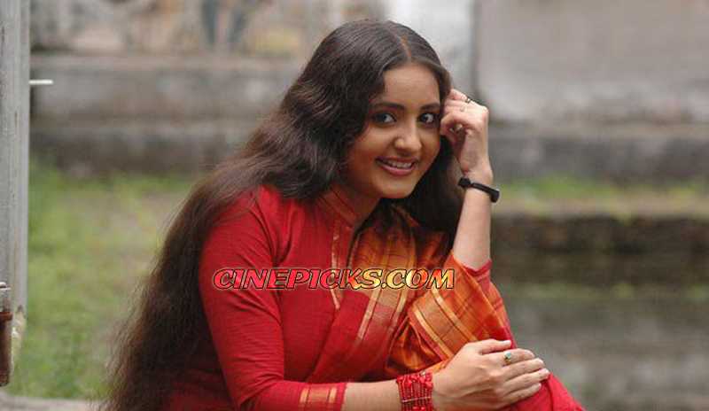 Actress Bhama Photo 01