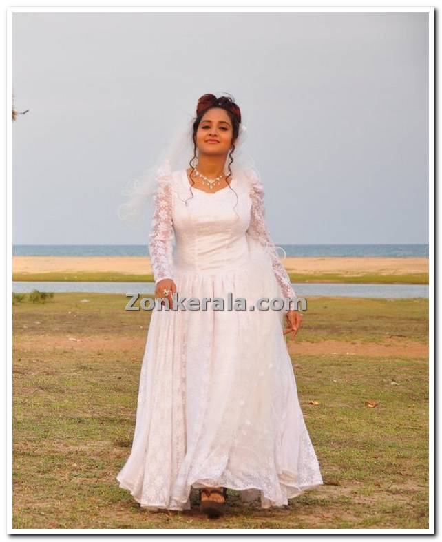 Actress Bhama Photos 4