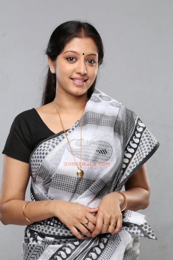 Actress Gopika 8297