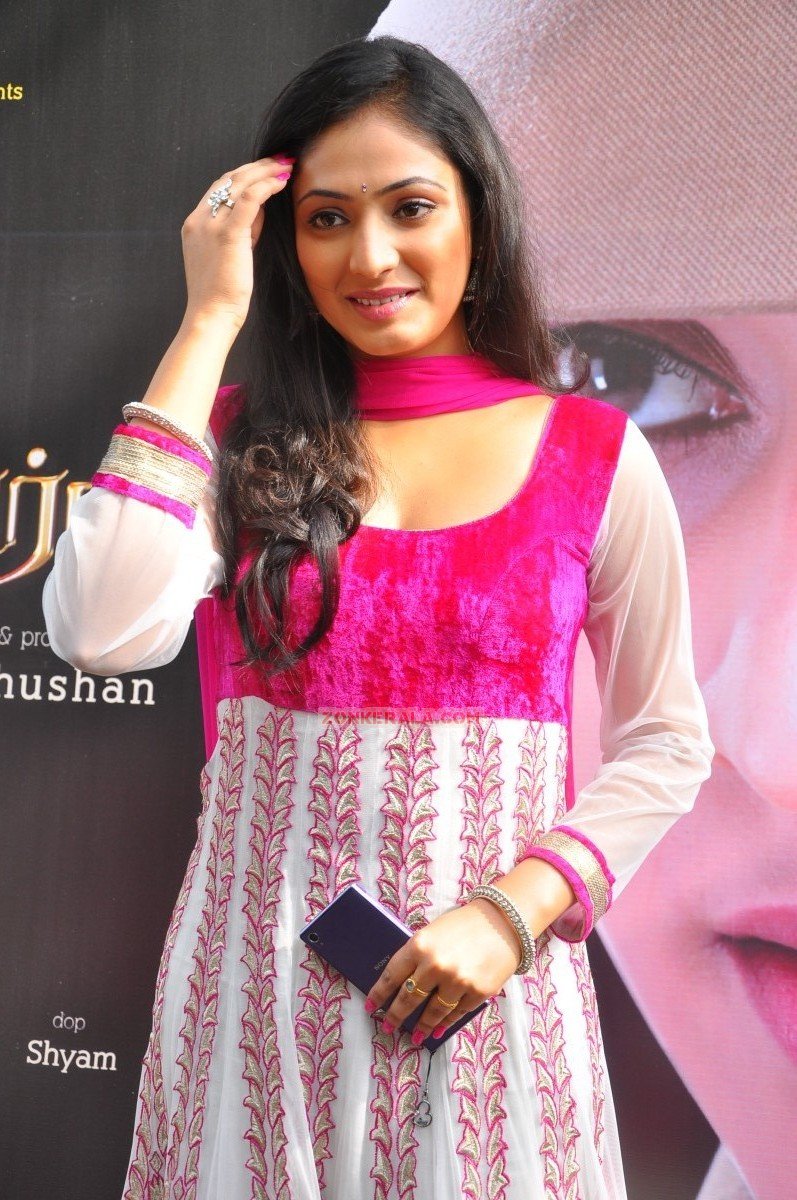 Haripriya Stills 9189