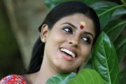 Iniya Photos 1896