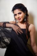 New Pics Malayalam Heroine Iswarya Menon 4822