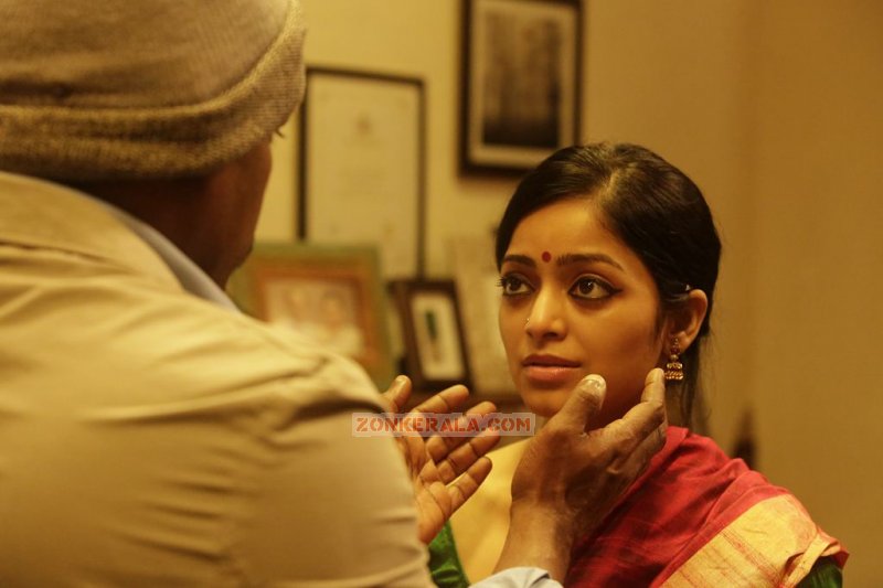 Janani Iyer Actress Recent Pics 6189