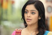 Janani Iyer Stills 5851