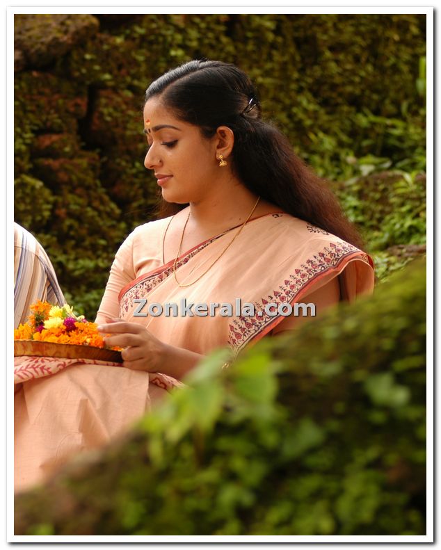 Kavya Madhavan Exclusive Stills 5