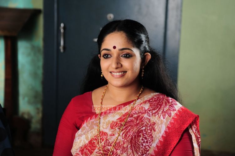 Kavya Madhavan Pic 933