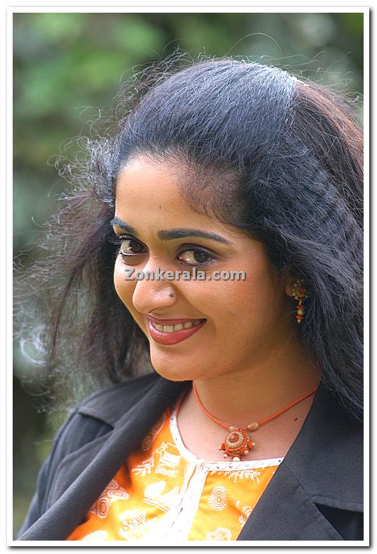 Kavya Madhavan Picture 27