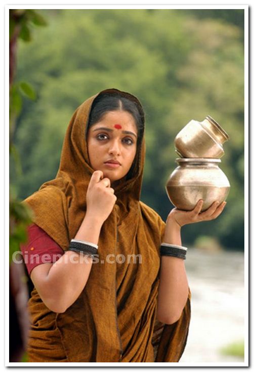 Kavya Madhavan Still 02