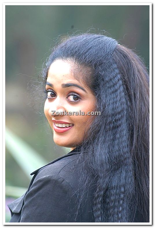 Malayalam Actress Kavya Madhavan 32