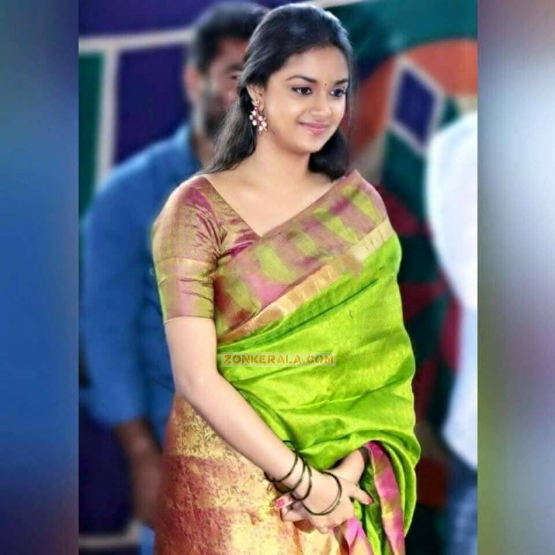 Indian Actress Keerthi Suresh New Wallpapers 3997