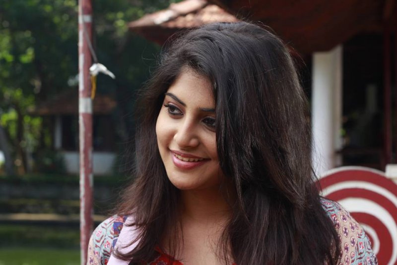 New Still Manjima Mohan Cinema Actress 5018