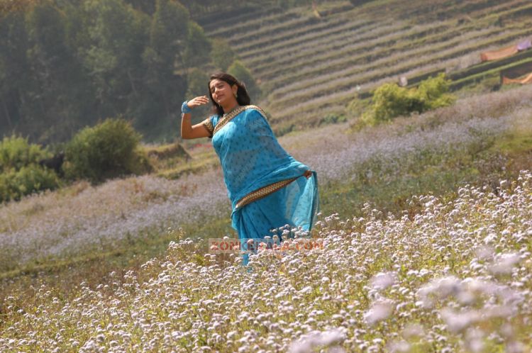 Meera Jasmine New Pic 18