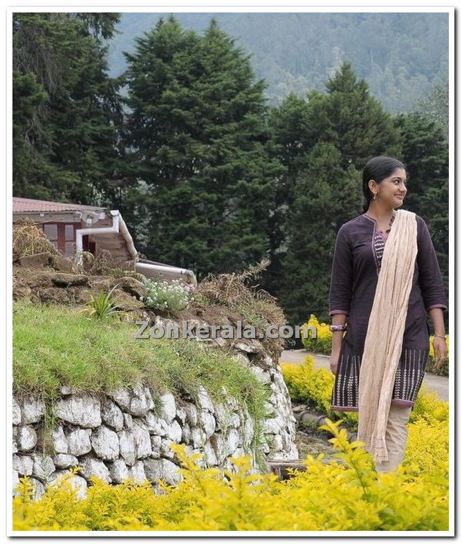 Actress Meera Nandan Photo 7