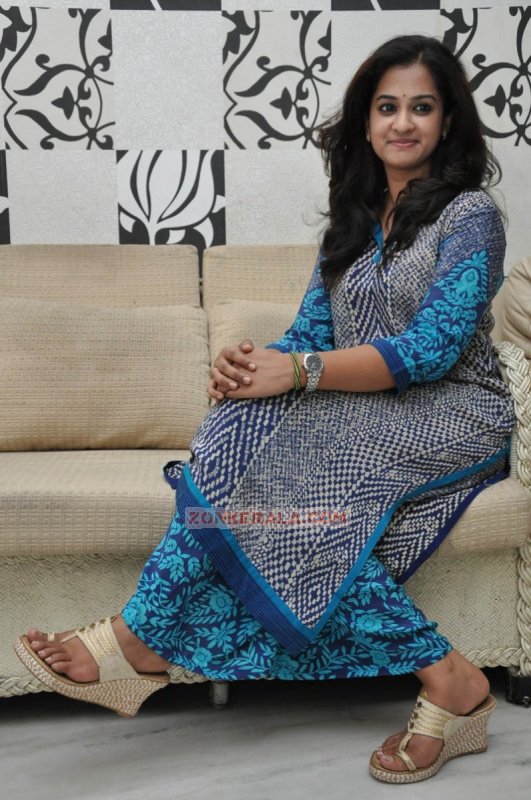 Images Heroine Nanditha 5993