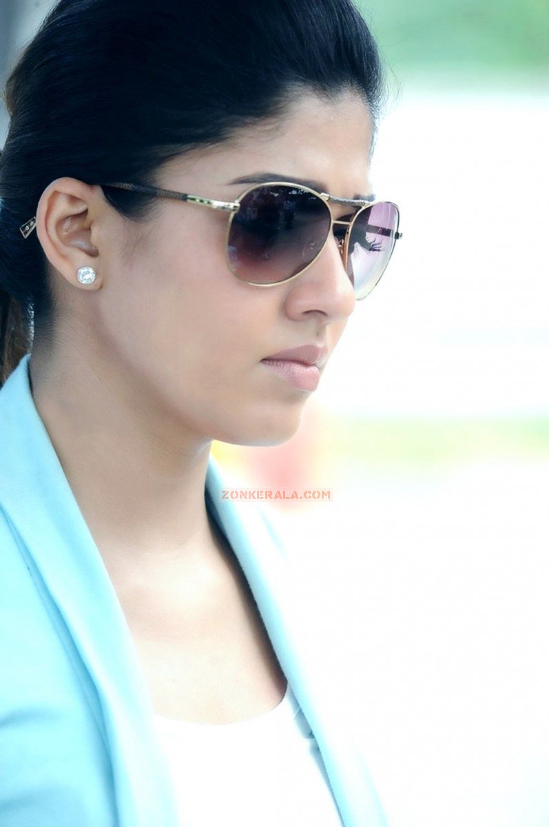 Malayalam Actress Nayantara 6338