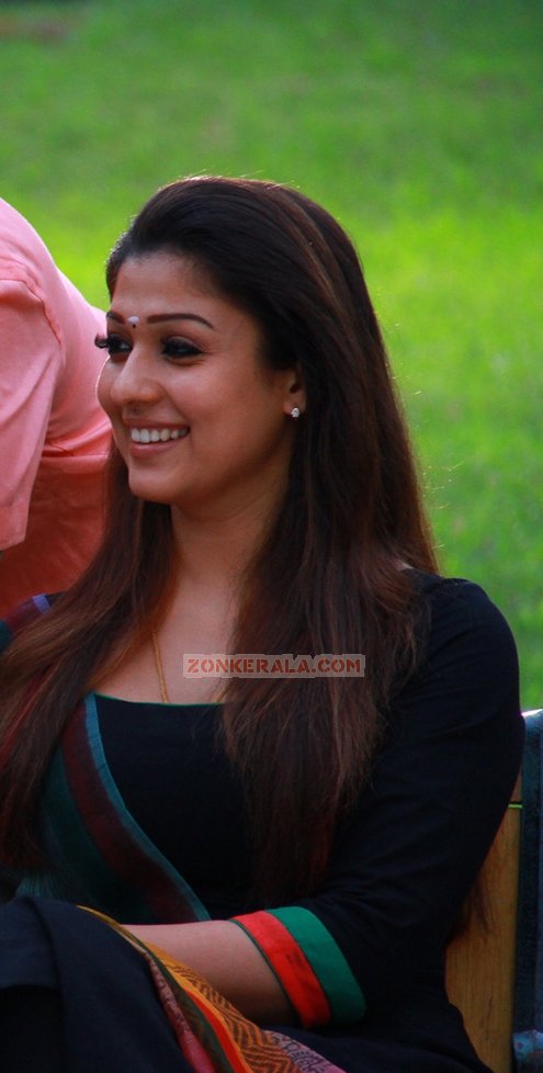 Malayalam Actress Nayantara Stills 5672