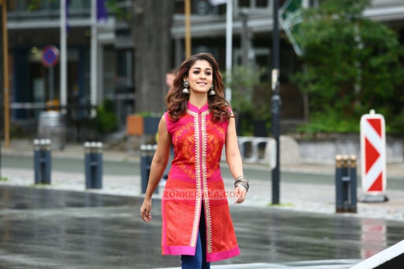 2016 Image Nayanthara Heroine 7739