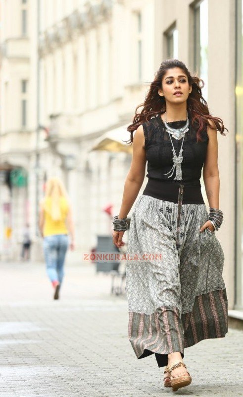 Aug 2016 Photo Nayanthara Heroine 4035