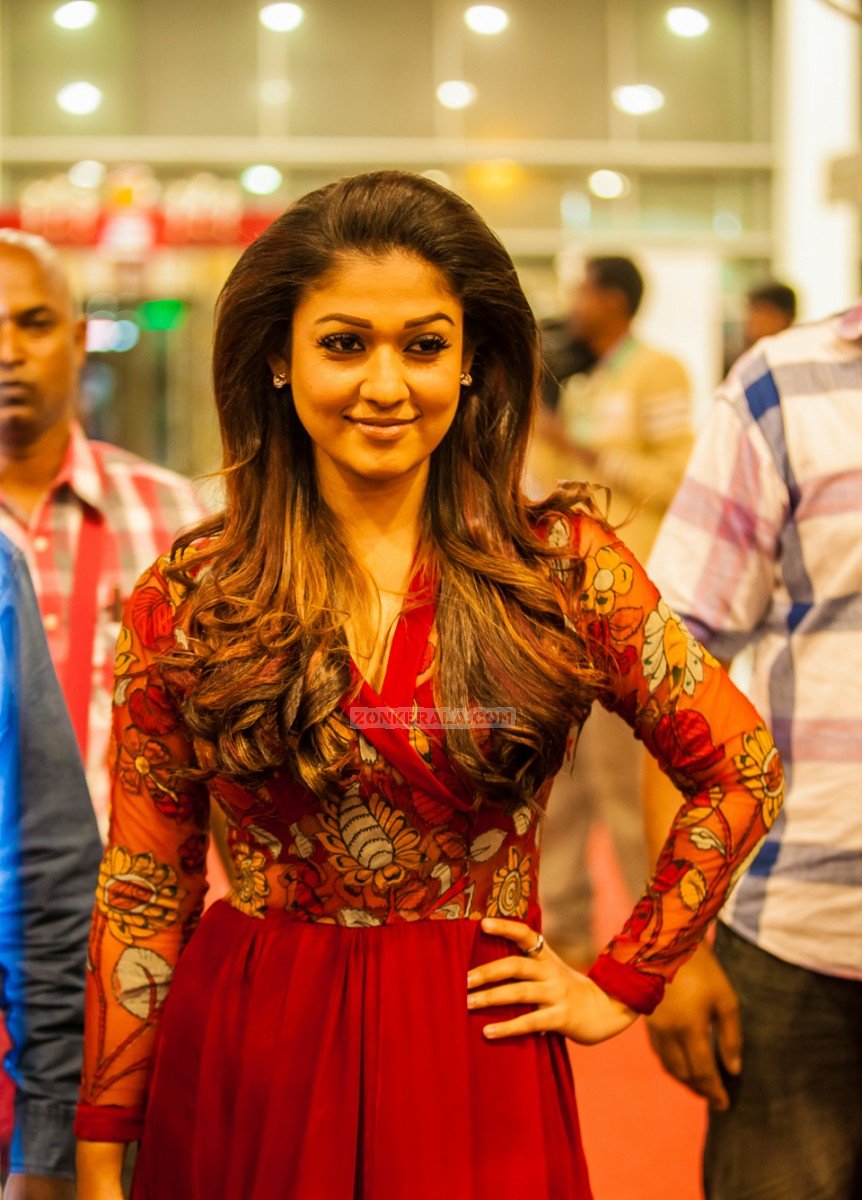 Malayalam Actress Nayanthara 6449