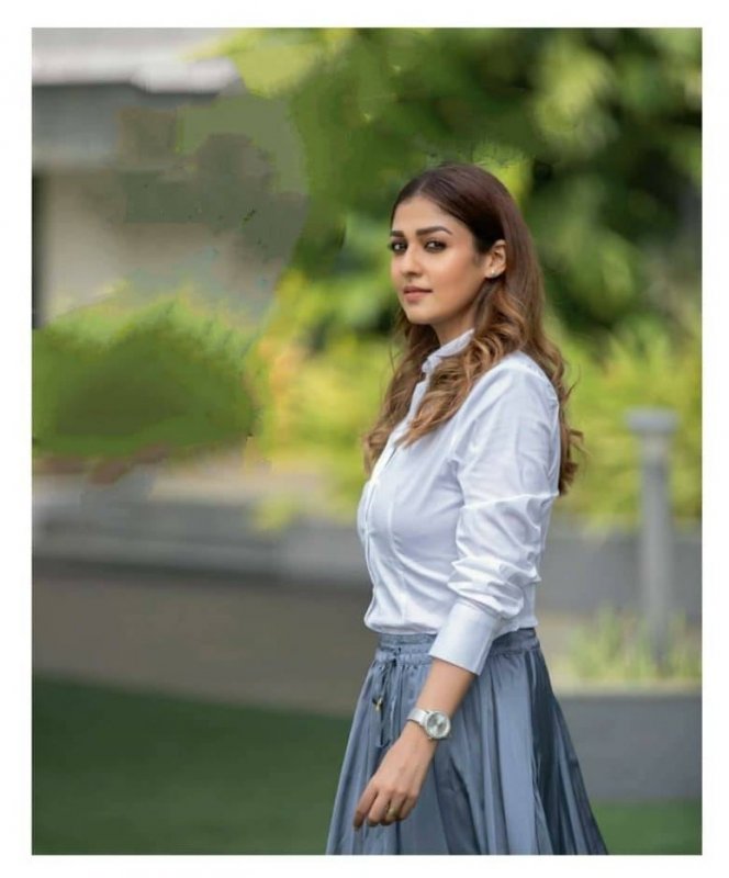 Malayalam Actress Nayanthara New Stills 4585