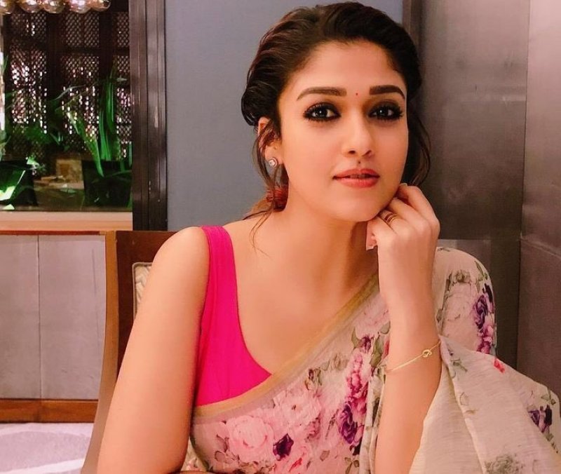 Malayalam Movie Actress Nayanthara Latest Stills 6888