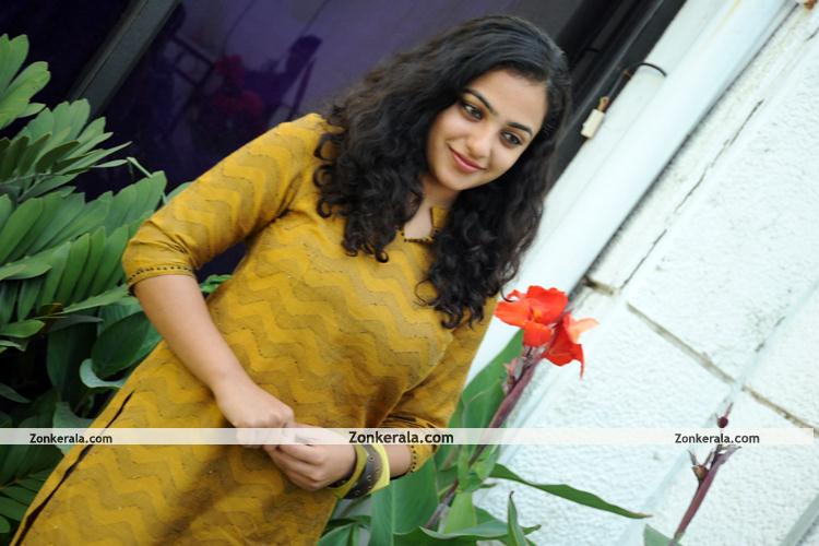 Actress Nithya New Pics04