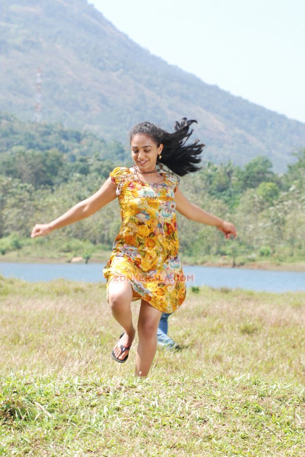 Malayalam Actress Nithya Menon Stills 3209