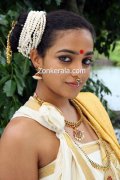 Nithya Pic002