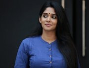 Nyla Usha Indian Actress Recent Album 5984