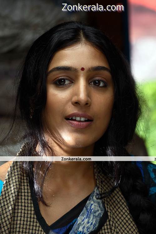 Actress Padmapriya New Picture12