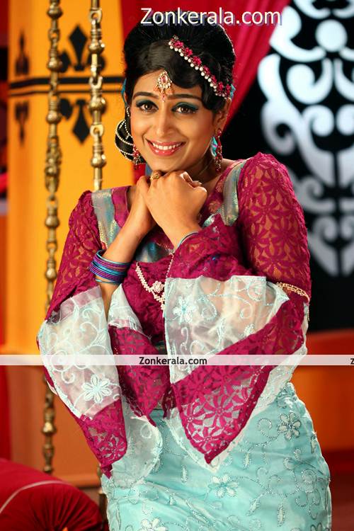 Actress Padmapriya New Picture7