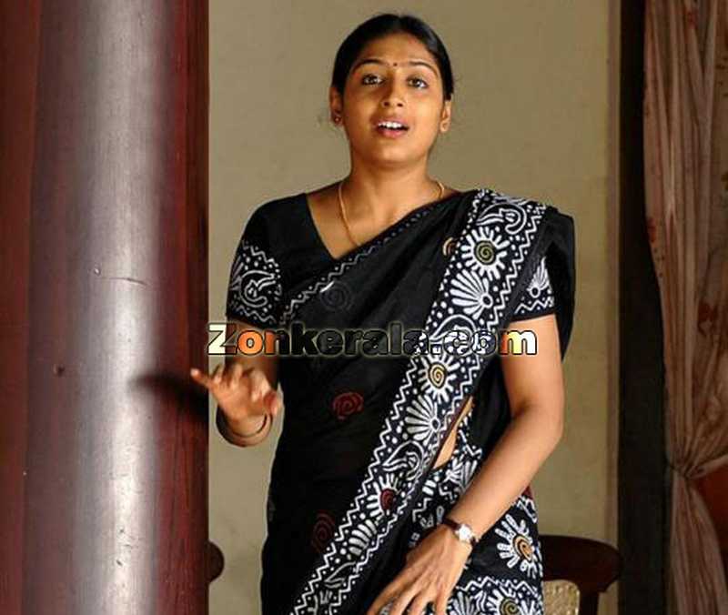 Padmapriya Photo 04