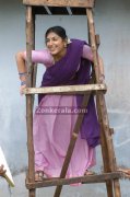 Padmapriya Picture8