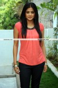 Priyamani Pictures 01