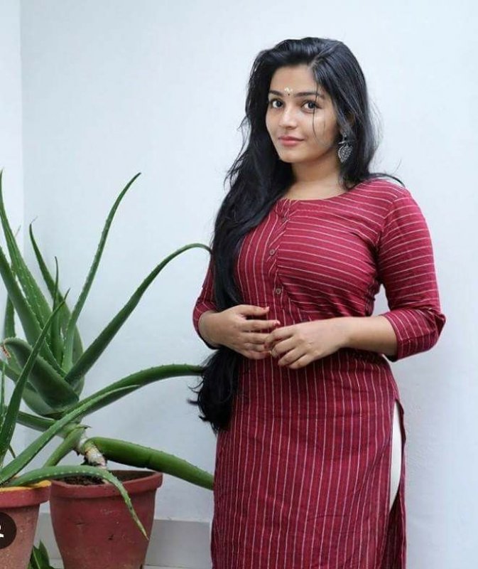 Indian Actress Rajisha Vijayan Pictures 1973