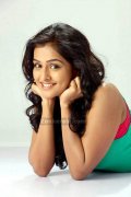 Actress Ramya Nambeesan New Stills 4