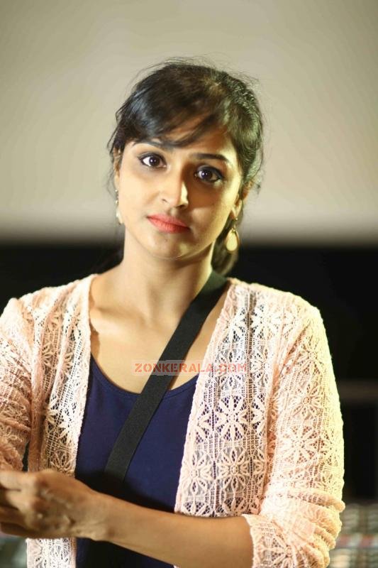 Malayalam Heroine Remya Nambeesan Aug 2017 Images 4630