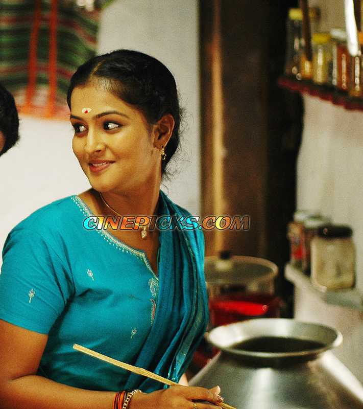 Remya Nambeesan Photo1